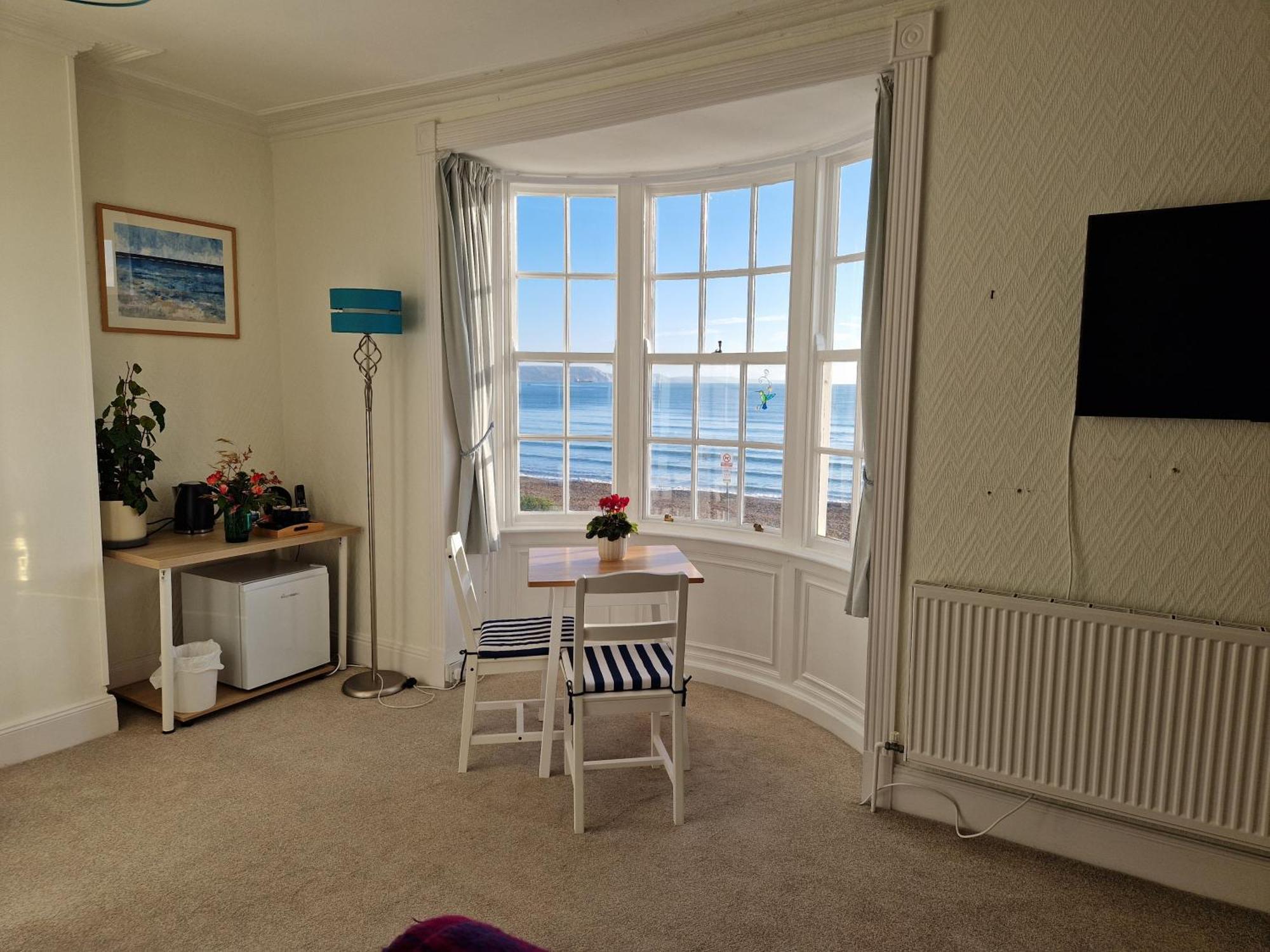 Seaspray Guest House 웨이머스만 외부 사진